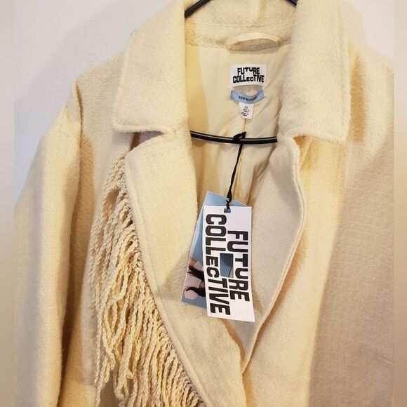 Future Collective X Reese Cream 2X NWT Notched Double Breasted Fringe Coat - Picture 8 of 8